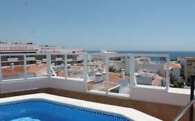Apartamentos Turisticos Plaza Del Olvido